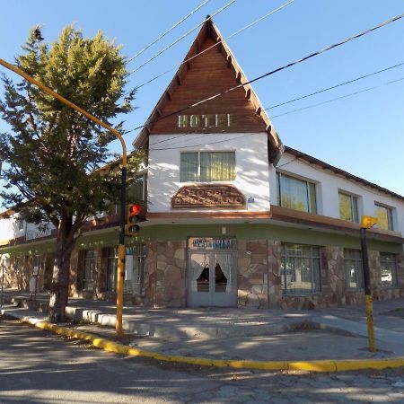 Hotel Belgrano Perito Moreno Exteriér fotografie